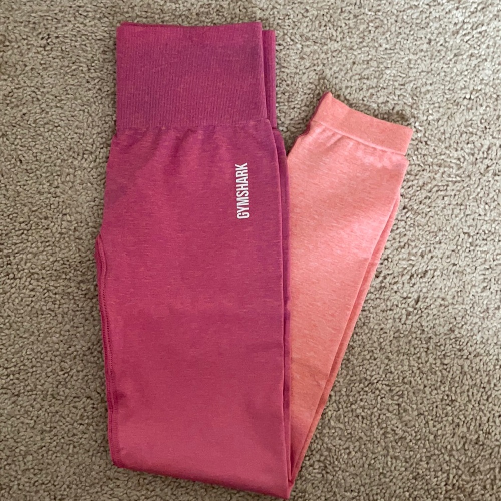 NEVER WORN Gymshark ombre leggings